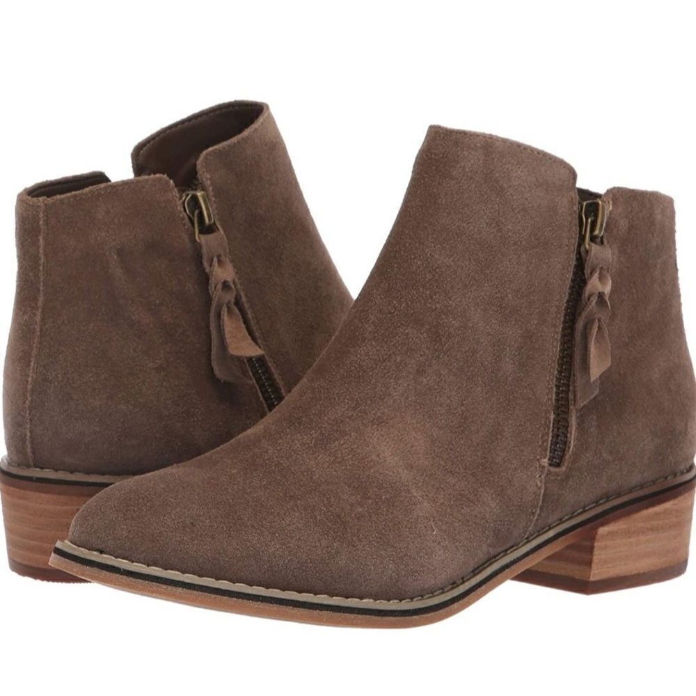 Blondo Liam Waterproof Ankle Boot Size 9.5M